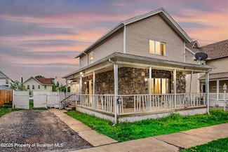 218 N Rebecca Ave, Scranton, PA 18504
