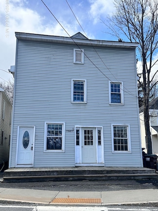 1 S Main St, Voorheesville, NY 12186