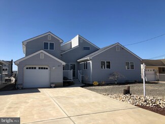 22 Beach Dr, Little Egg Harbor Township, NJ 08087