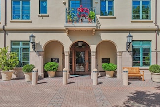 555 Byron St Unit 105, Palo Alto, CA 94301