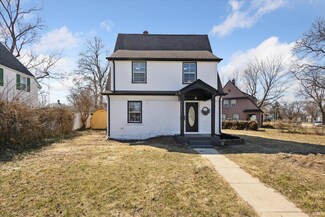 2501 Erskine Blvd, South Bend, IN 46614
