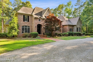 9409 Mcqueen Rd, Laurinburg, NC 28352