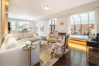 12 Beekman Place Unit 11B, New York, NY 10022