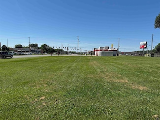 109 N 5th Ave, Princeton, IN 47670