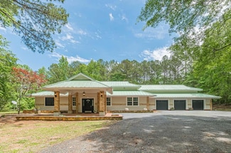 379 Bohannon Rd, Grantville, GA 30220