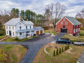 397 Riverdale Rd, Weare, NH 03281
