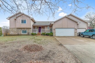 1865 132nd Ln NW, Coon Rapids, MN 55448