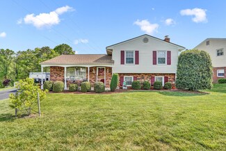 959 Halifax Cir, Vinton, VA 24179