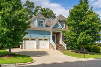 207 Kinsale Dr, Chapel Hill, NC 27517