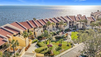 7520 Sunshine Skyway Ln S Unit 210, Saint Petersburg, FL 33711