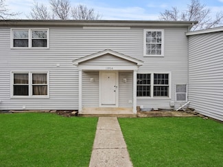 1393 S Glen Cir Unit A, Aurora, IL 60506