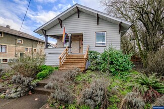 1026 8th Ave SW, Albany, OR 97321