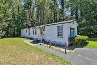 15 Mercury Ln, Nashua, NH 03062