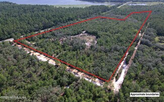 600 County Road 310, Palatka, FL 32177