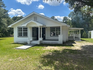 3 Jimmy Reyer Rd, Poplarville, MS 39470