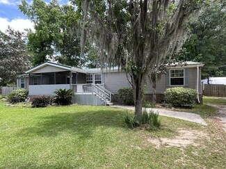 57 Haven Rd, Midway, GA 31320