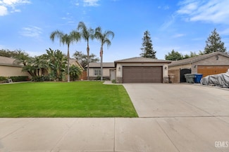 333 Tanner Michael Dr, Bakersfield, CA 93308