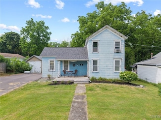 55 Chapman Ave, Auburn, NY 13021