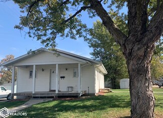 301 N Division St, Creston, IA 50801