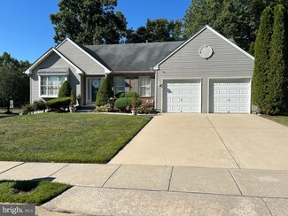 201 Branchwood Ct, Woodbury, NJ 08096