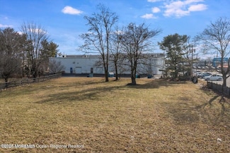 2 W South Ave, Lumberton, NJ 08048