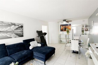 3571 SW 10th St Unit 10B, Miami, FL 33135