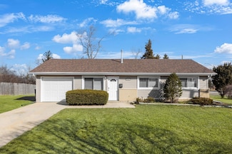 10 W Thacker St, Hoffman Estates, IL 60169