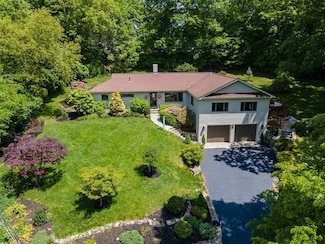 10 Winch Way, Natick, MA 01760