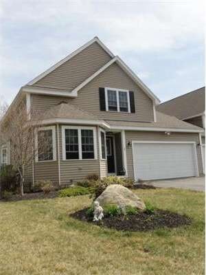 7 Moosehorn Hill Cir, Hubbardston, MA 01452