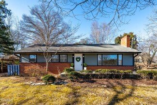 25 Crown Cir, Bristol, TN 37620