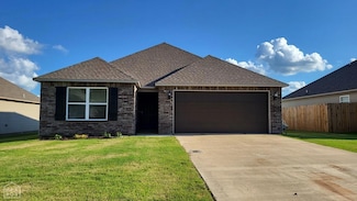 4909 Prospector Dr, Jonesboro, AR 72405