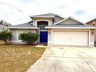 800 Woodlark Dr, Davenport, FL 33897