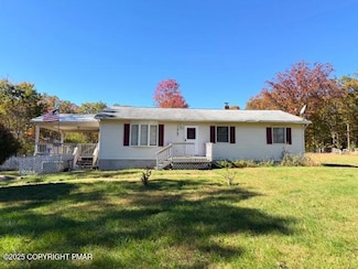 1067 S Broadview Dr, Jim Thorpe, PA 18229