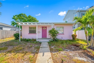 2827 1st St NE, Saint Petersburg, FL 33704