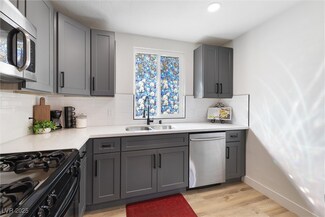 2724 Spear St, North Las Vegas, NV 89030