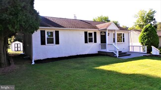 331 Cottage Ave, Horsham, PA 19044
