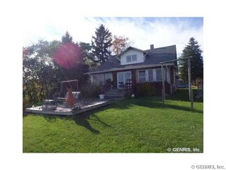 5743 State Route 89, Romulus, NY 14541