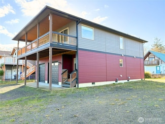 415 Olympic View Ave NE, Ocean Shores, WA 98569