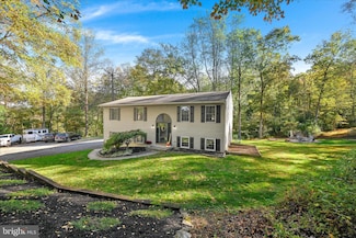 122 Witmer Rd, Reinholds, PA 17569