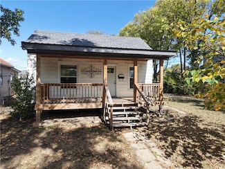 705 W South 1st St, Shelbyville, IL 62565