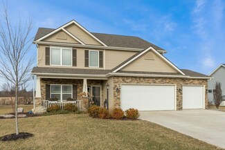 5546 Bear Creek Pass, Auburn, IN 46706