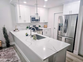 2030 E River Rd Unit 204, Tucson, AZ 85718