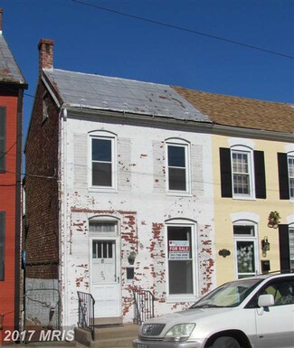 243 W 5th St, Frederick, MD 21701
