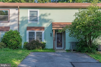 2622 Cranberry Cir, Harrisburg, PA 17110