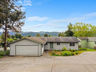 370 Blue Lake Blvd, Blue Lake, CA 95525