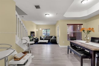 983 SW 143rd Ave Unit 1403, Pembroke Pines, FL 33027