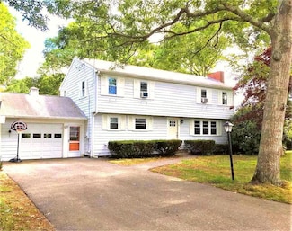 93 Wampanoag Rd, South Yarmouth, MA 02664