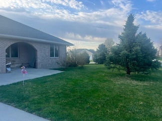 1706 Homewood Dr Unit 2114 Collegeview, Norfolk, NE 68701