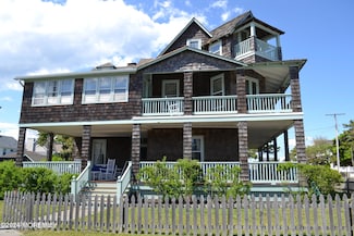 18 Bridge Ave Unit weekly, Bay Head, NJ 08742