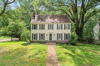 405 Dove Valley Rd, Collierville, TN 38017
